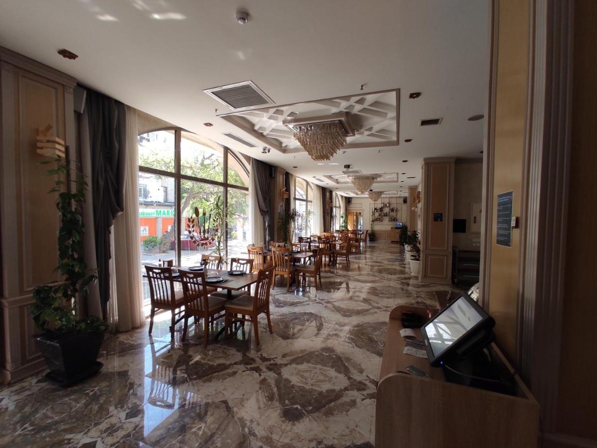 Golden City Hotel Baku Kültér fotó