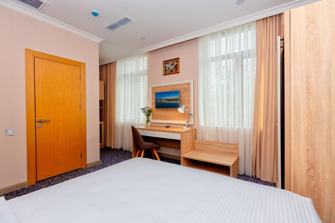 Golden City Hotel Baku Kültér fotó